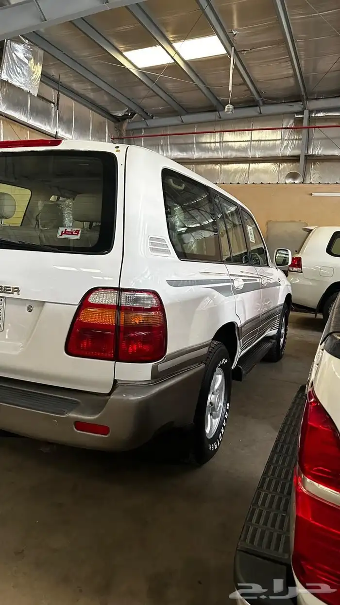 لاندكروزر مديل 2002 13