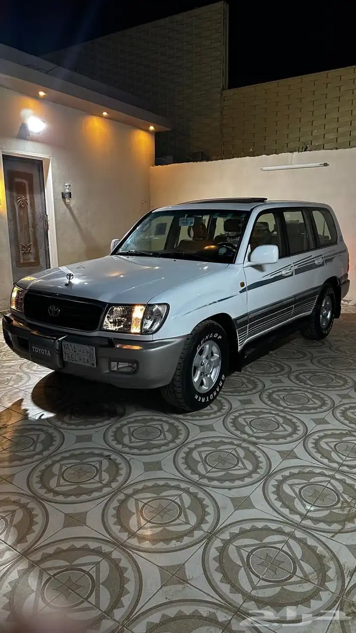 لاندكروزر مديل 2002 0