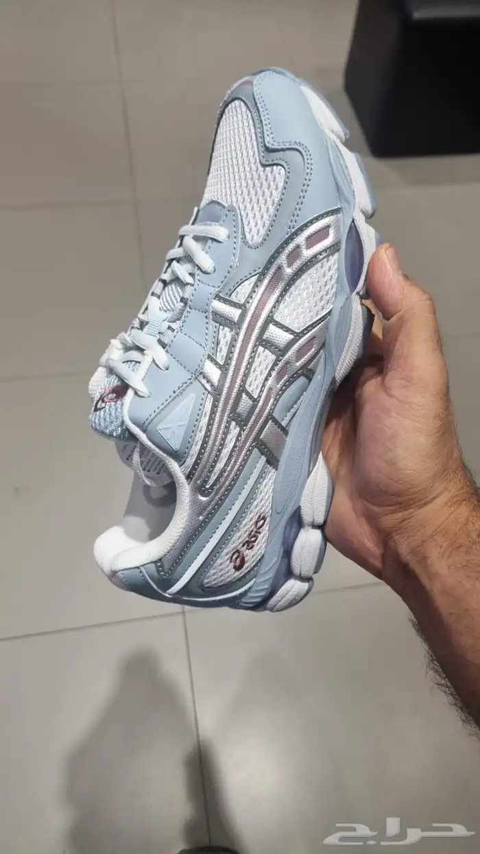 احذيه اسيكس ديور لويس فيتون ماستر فتنامي 4