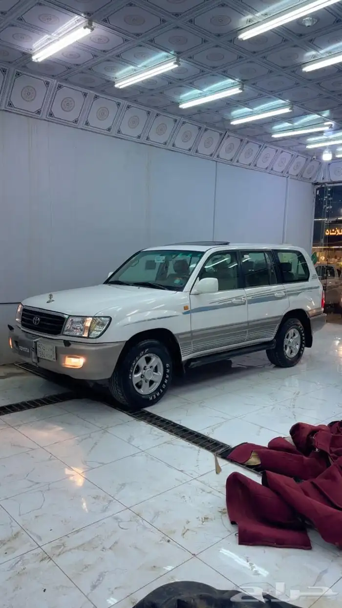 لاندكروزر مديل 2002 2