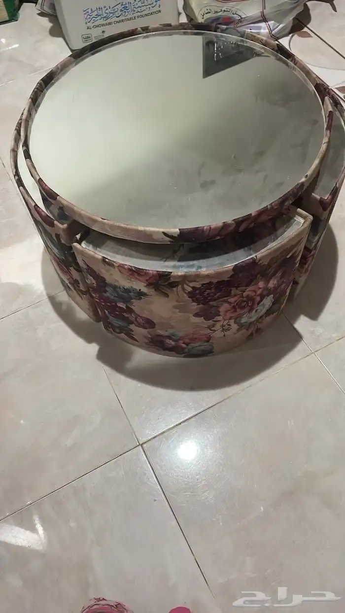 طاولات خدمه 0