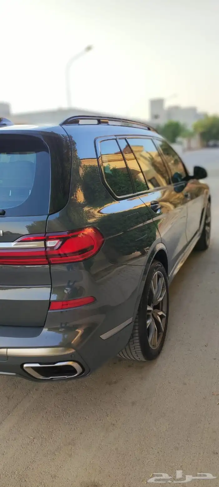 BMW X7 2022 M50i - بحالة الوكالة وعلى الضمان 1