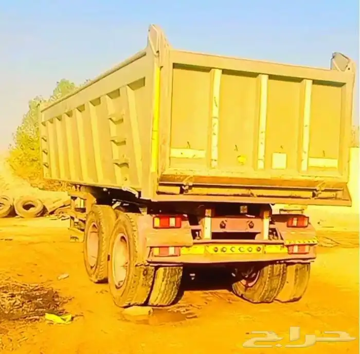 صندوق مطلق مقاس 24 نظيف بدون قص او تعديل .. مستخدم 3 سنوات 3