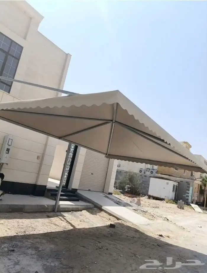 فني مظلات القطيف 3