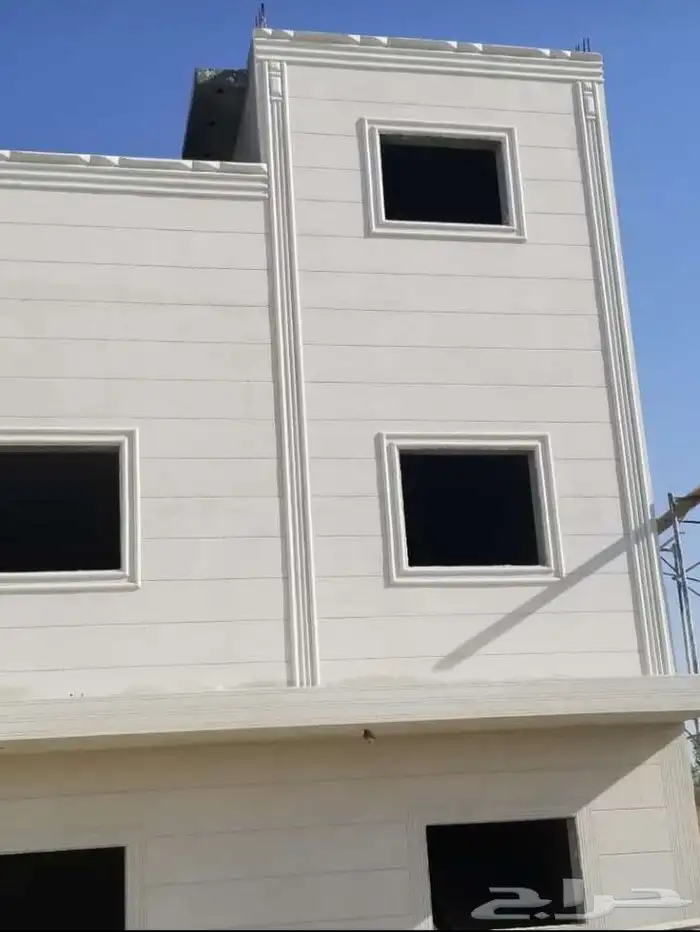 لياسه ملونه واحزمه طوليه مكونه من اسمنت الرياض وبطحاء الرياض 6