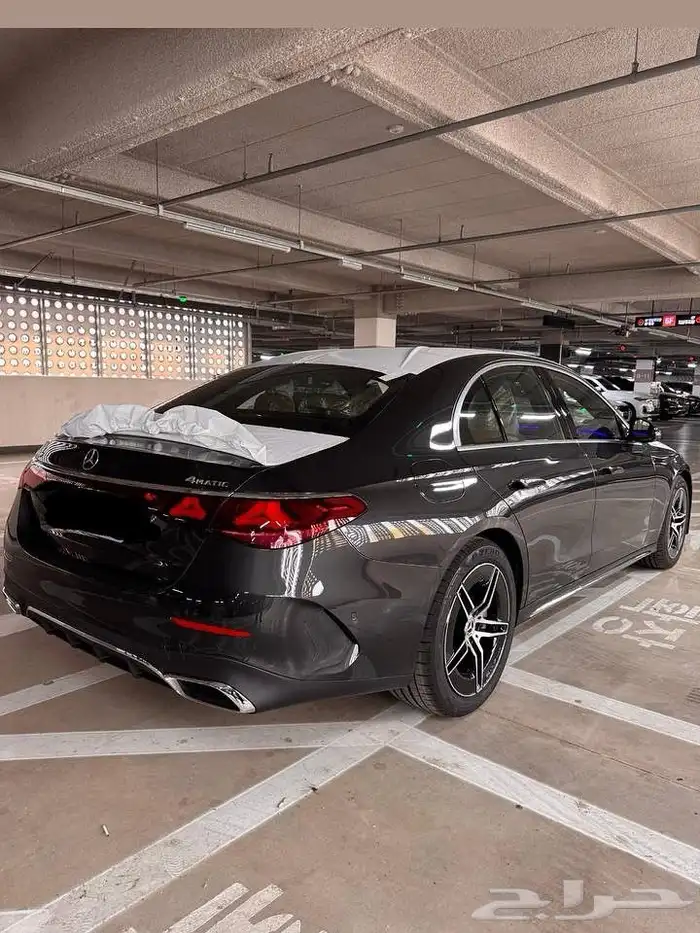 مرسدس E300 موديل 2026 بسعر مناسب 3