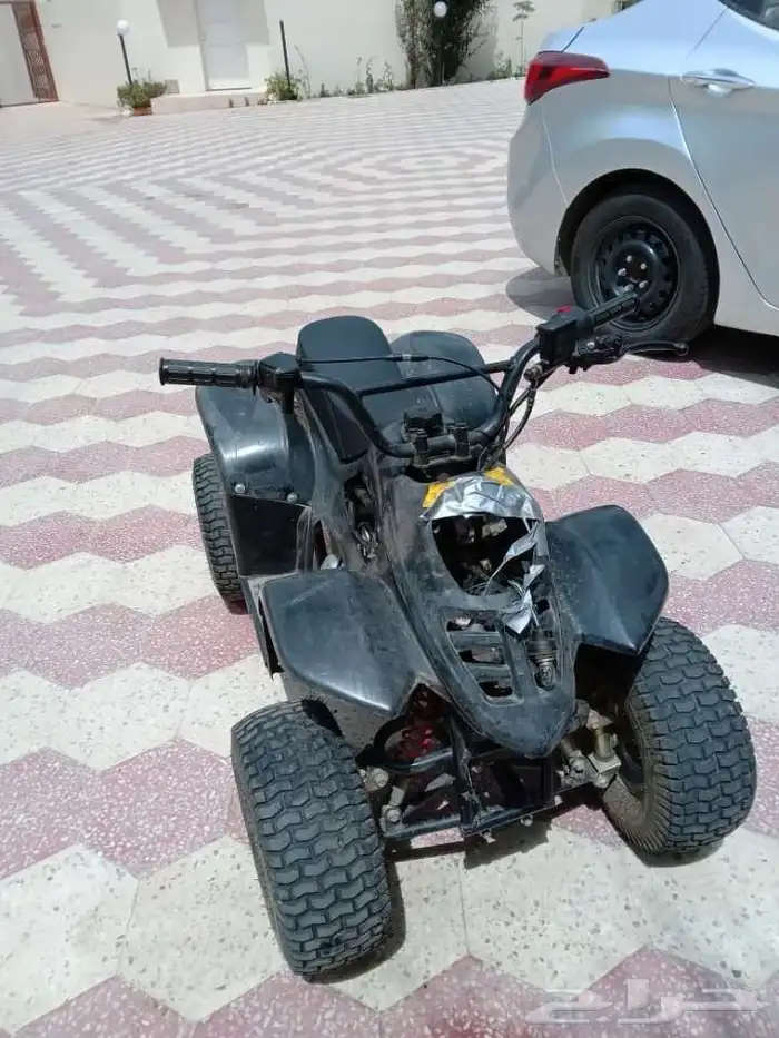 السلام عليكم دباب مقاس 70 لايشكو من شيء سوى السلف 10