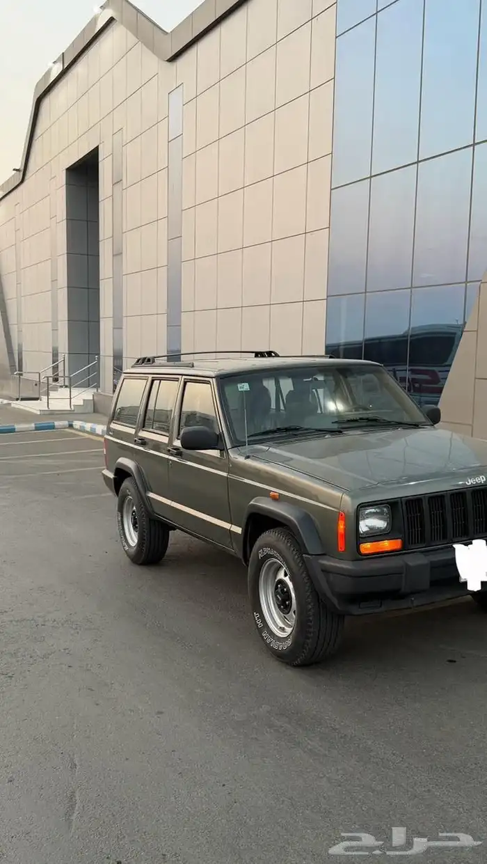 جيب شروكي 10