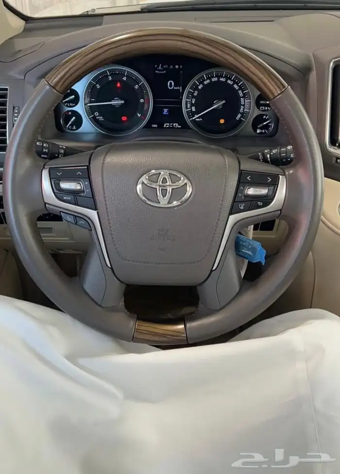 لاندكروزر هدد VXR 5.7 2021 2