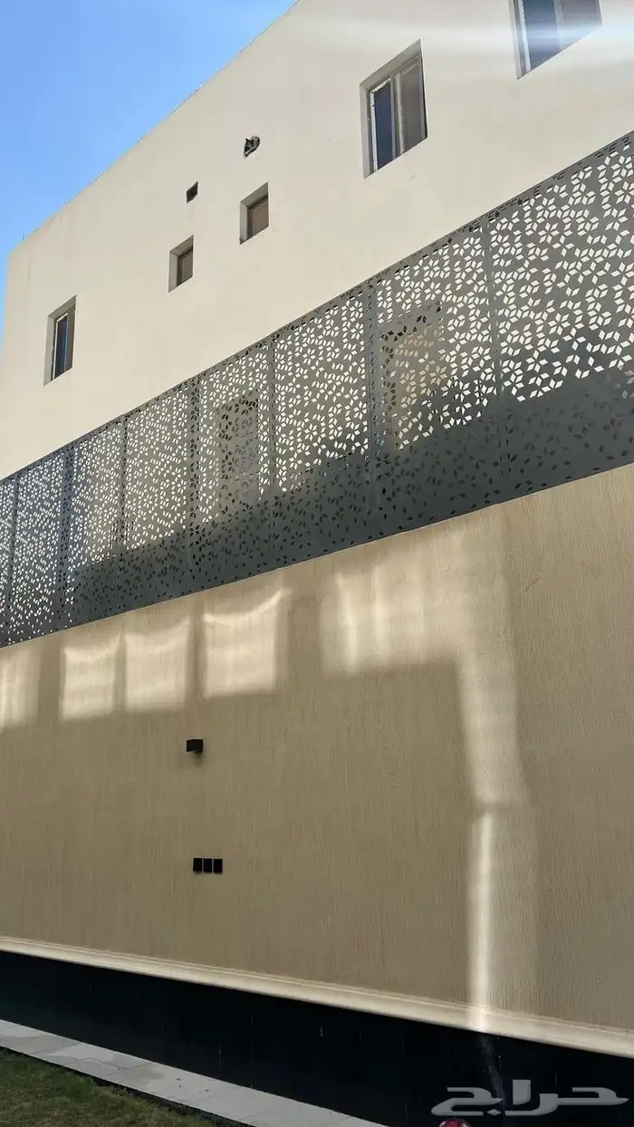 سواتر قص حديد ليزر عالم المتميز 1