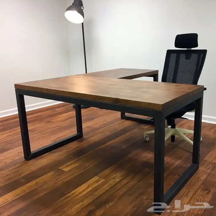 أثاث مكتبي متين بتصاميم عصرية 13