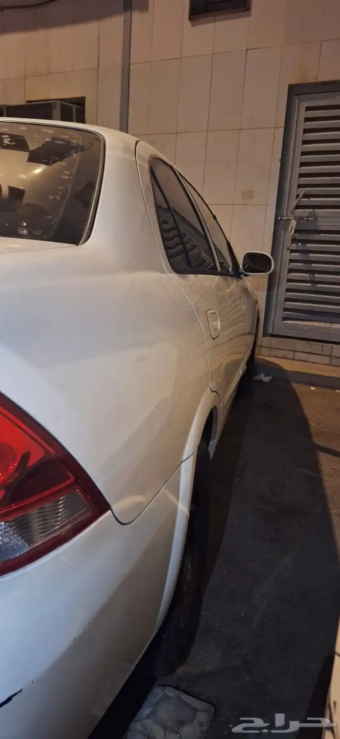 نيسان صني 2010 1