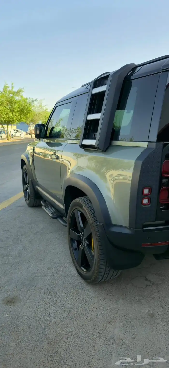 رنج روفر ديفندر 90 HSE 6 سلندر مديل 2021 5