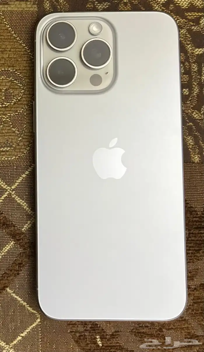 ايفون ( 15 ) برو ماكس 2