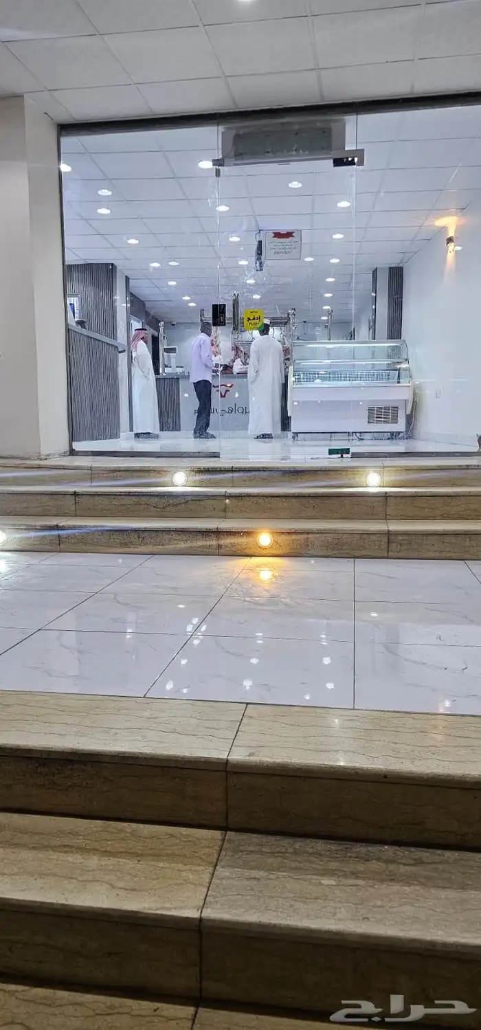 ملحمة كبيرة للتقبيل 5