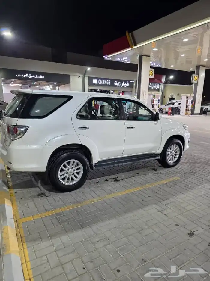 فورتشنر 2015 نظيفة 0