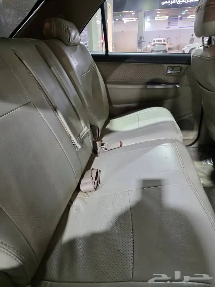 فورتشنر 2015 نظيفة 8