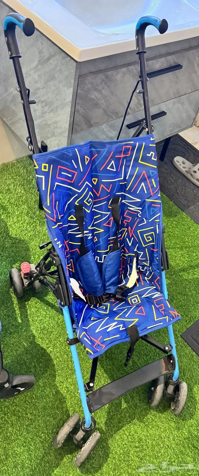 عربات اطفال وسرير 2