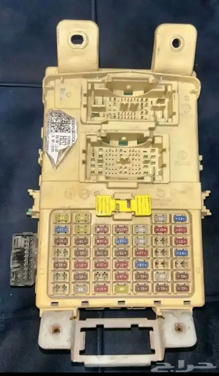 علبه فيوزات داخلية أكسنت 2023 أصلية 0