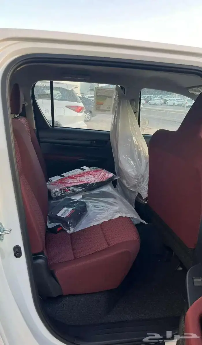 تويوتا هايلوكس غمارتين GL ديزل 2025 7