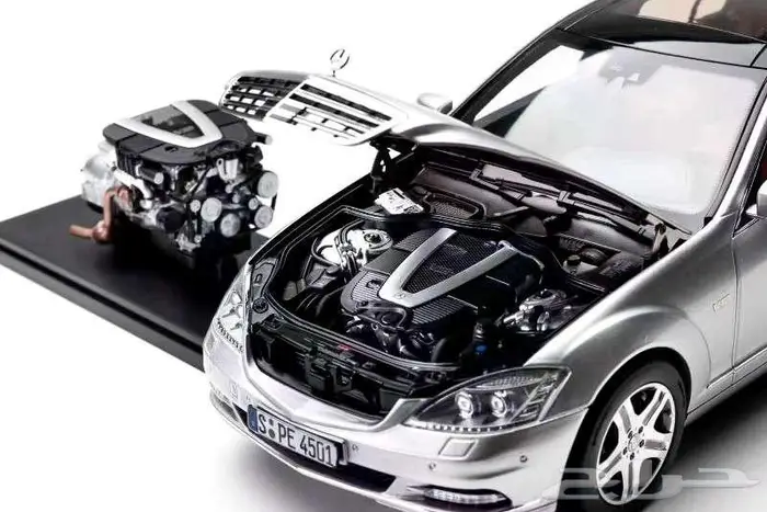 مرسيدس بنز S 600 L (W221) من MotorHelix بمقياس 1 18 14
