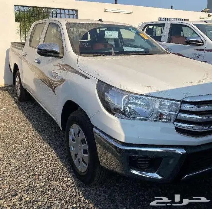 تويوتا هايلوكس ديزل غمرتين كاش و عروض التموييل 2025 0