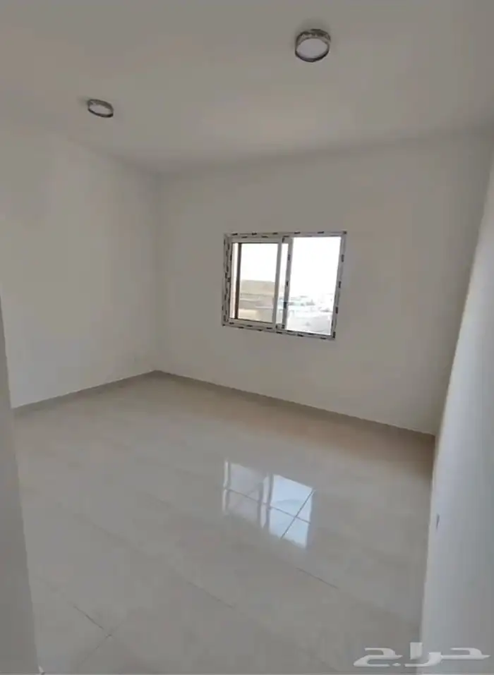 فيلا للإيجار سنوي فقط ضاحية الملك عبدالله مخطط15 4