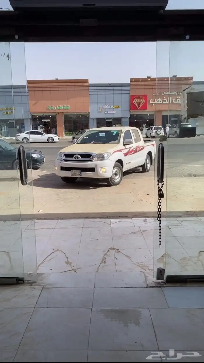 هايلوكس 2010 3