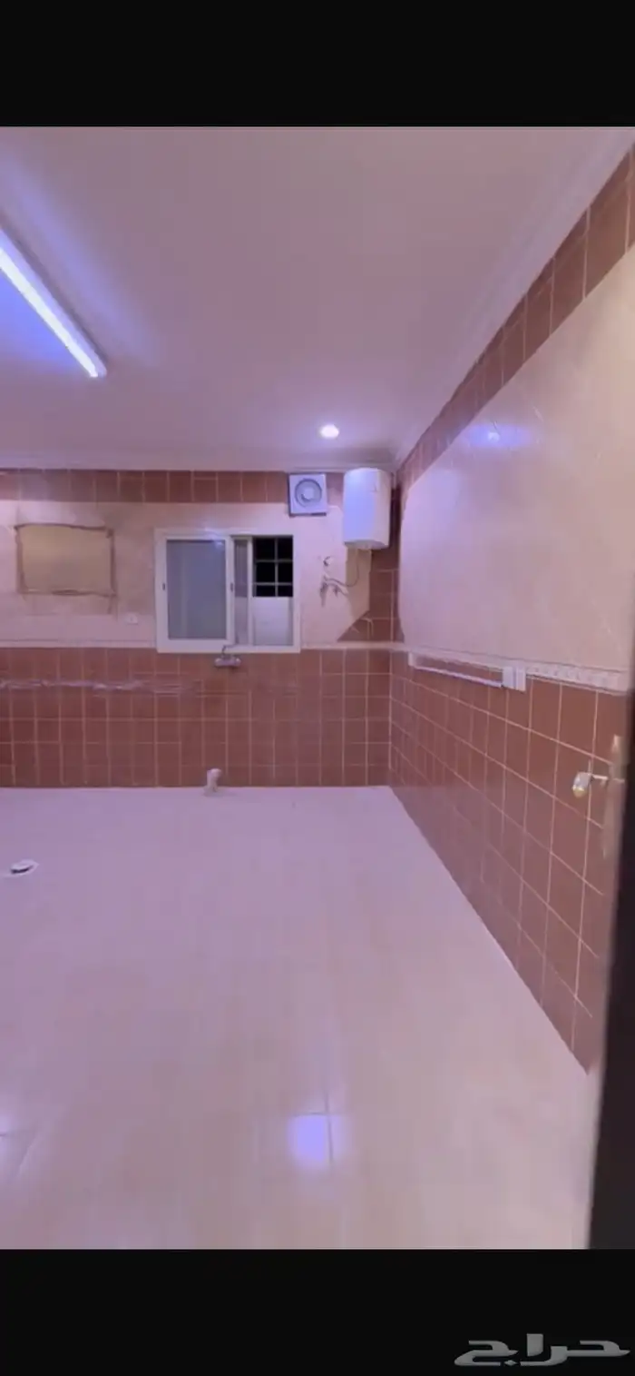 شقة للإيجار حي المونسية 3