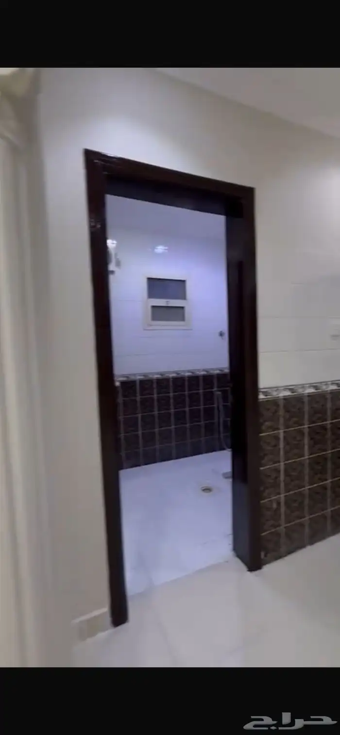 شقة للإيجار حي المونسية 8