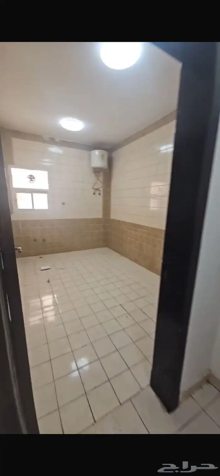 شقة للإيجار حي القادسية 5