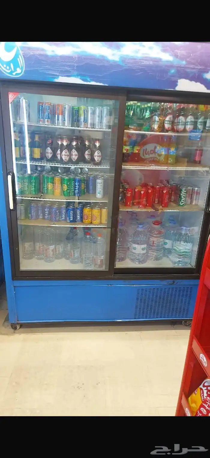 ثلاجة تعمل بشكل ممتاز للبيع المستعجل 0
