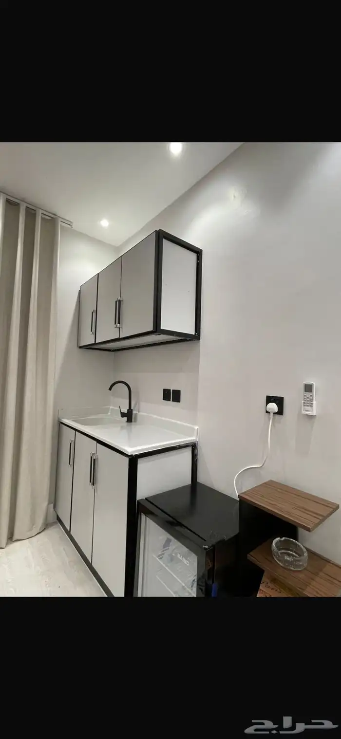 استديو للتقبيل 20