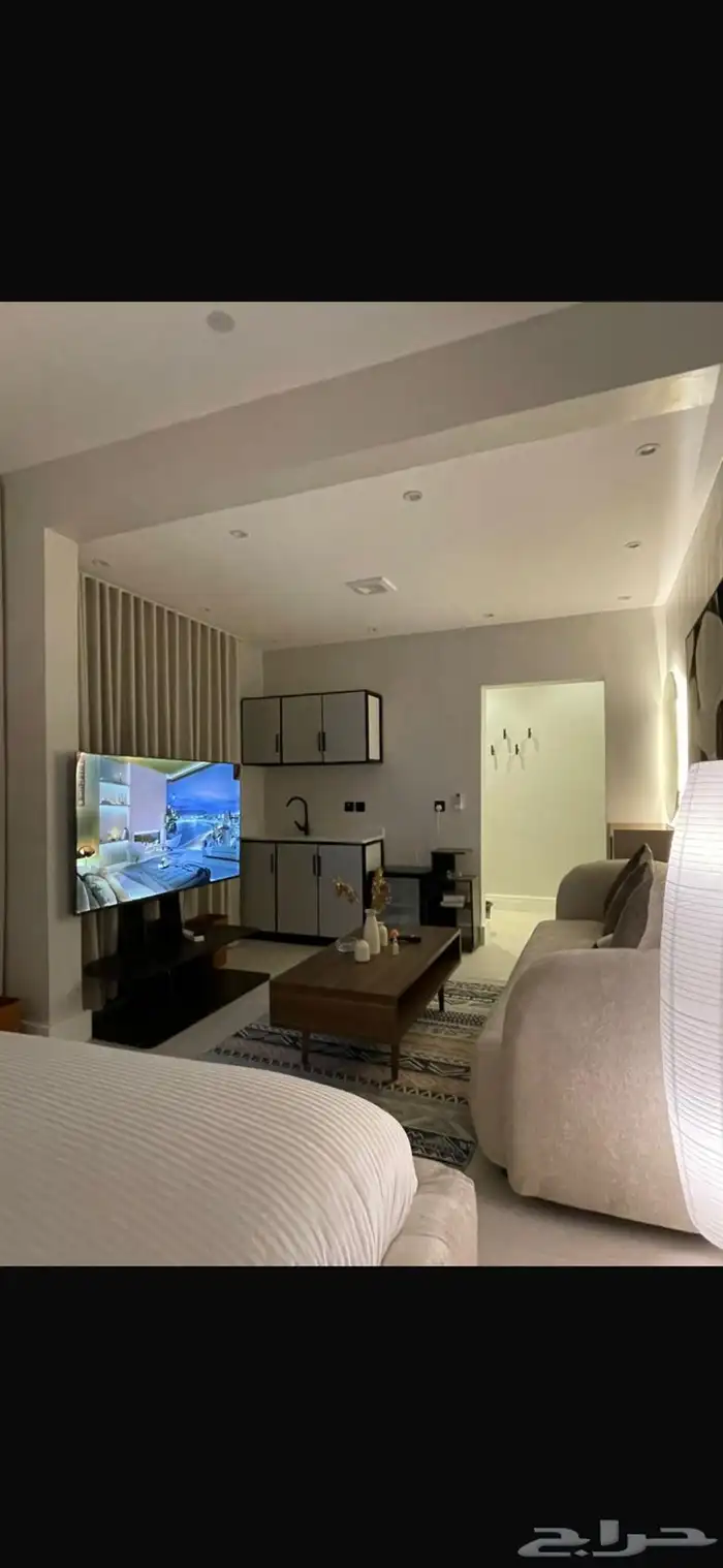 استديو للتقبيل 7