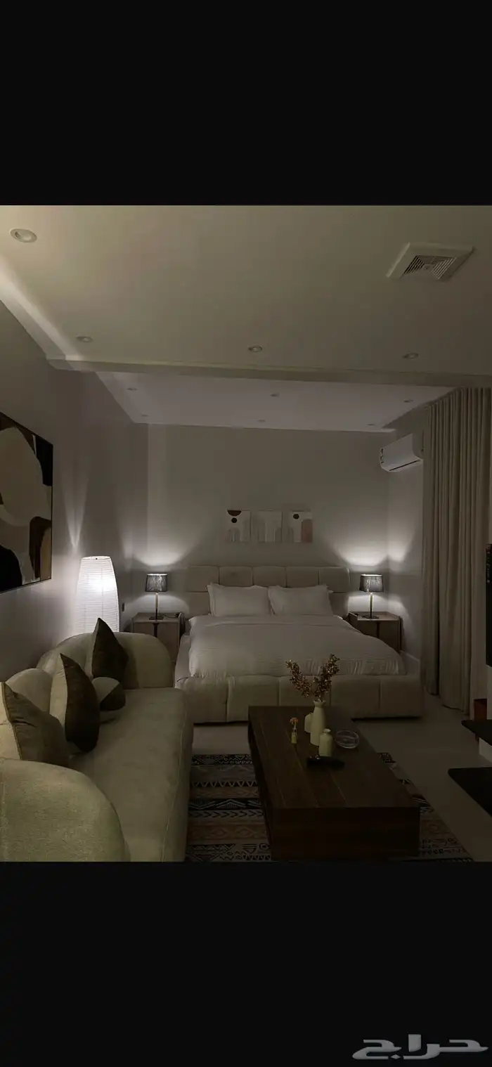 استديو للتقبيل 8