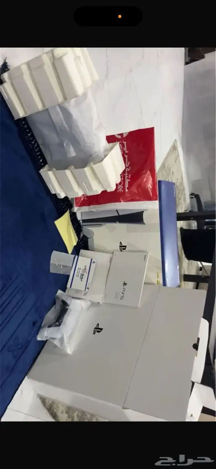 سوني 5 شبه جديد معى (الضمان) وشريط قراند 0