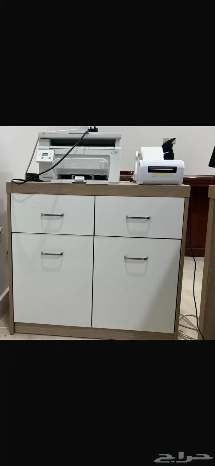 مكتب مع سكرتارية مع كرسي للبيع 3