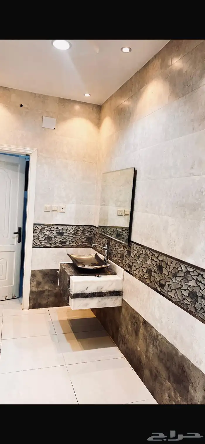 شقة بالوسام 3 غرف نظيفه 8