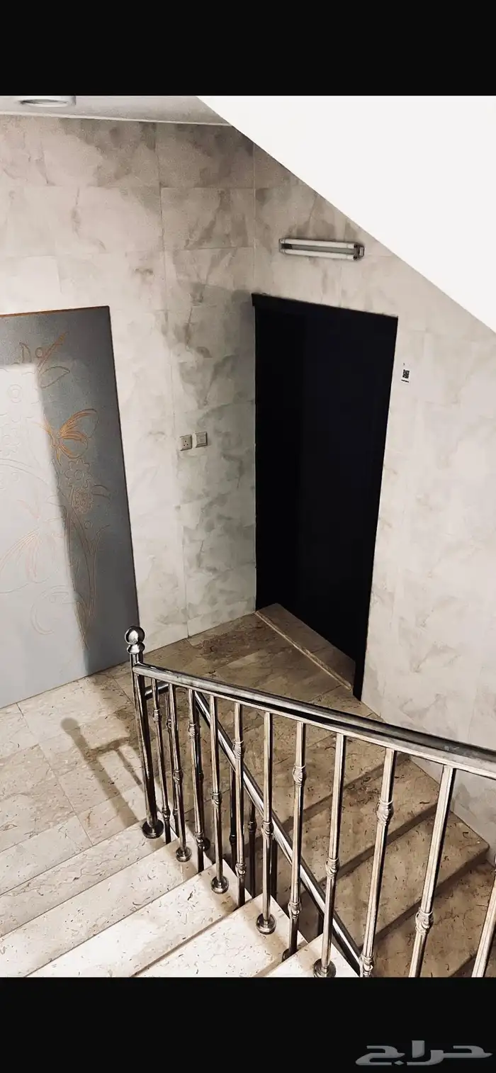 شقة بالوسام 3 غرف نظيفه 2