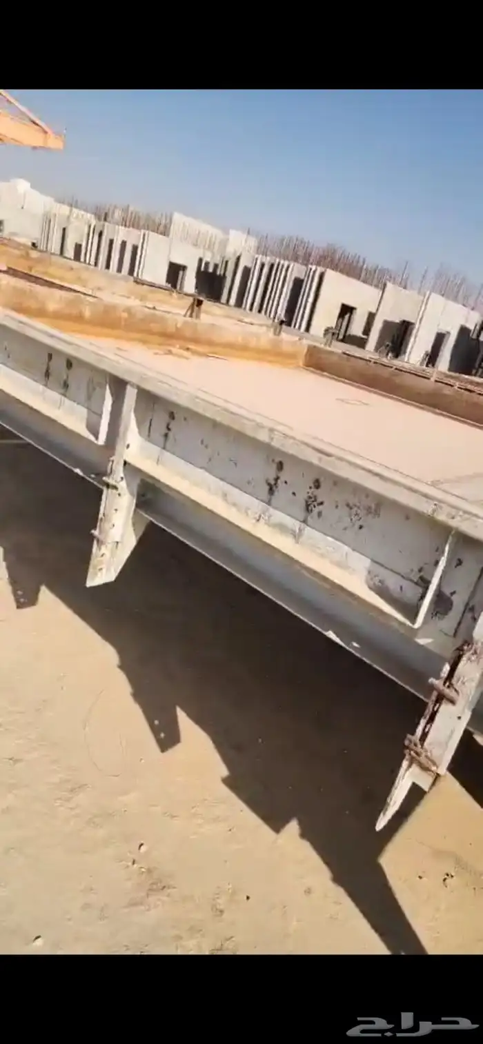 للبيع سكراب مصنع خرسانه وقوالب حديد 8