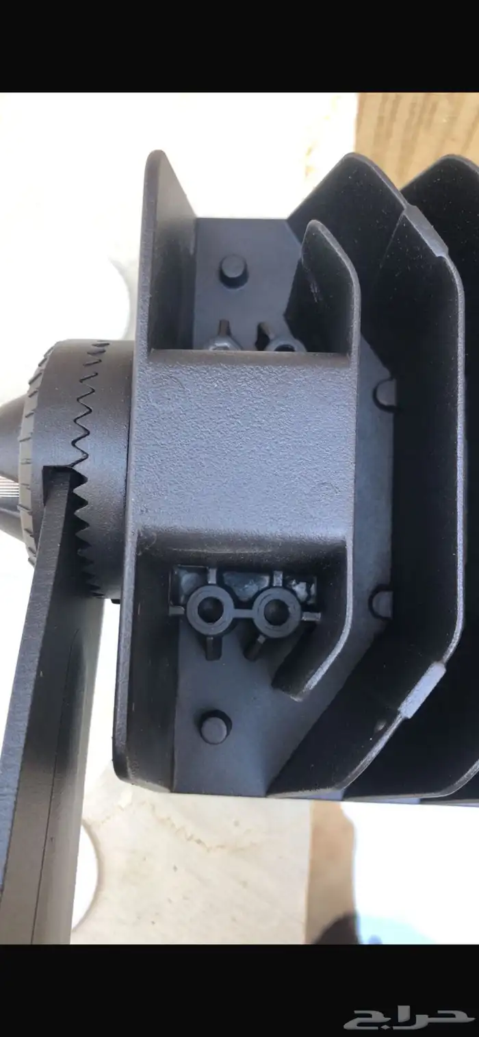 كشاف من مخازن الإضاءة 2