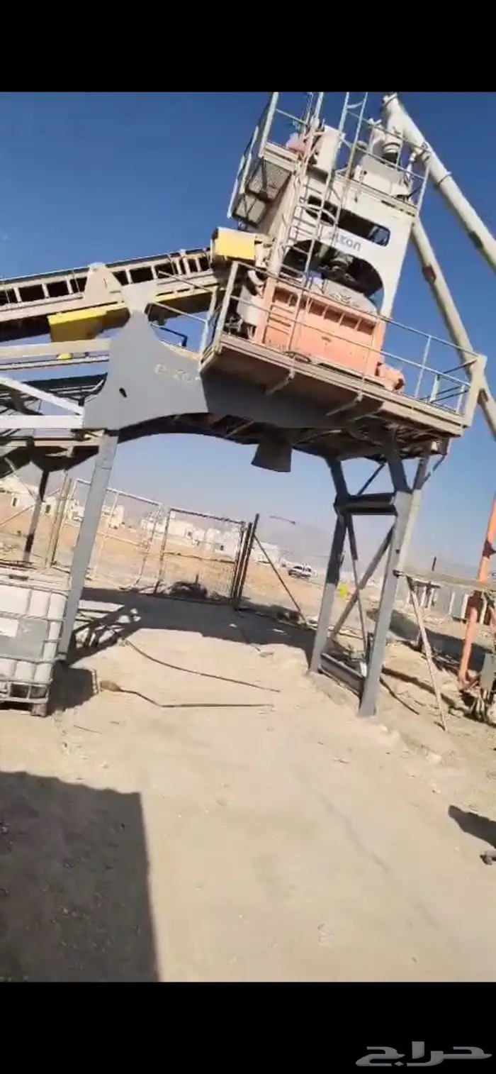 للبيع سكراب مصنع خرسانه وقوالب حديد 11