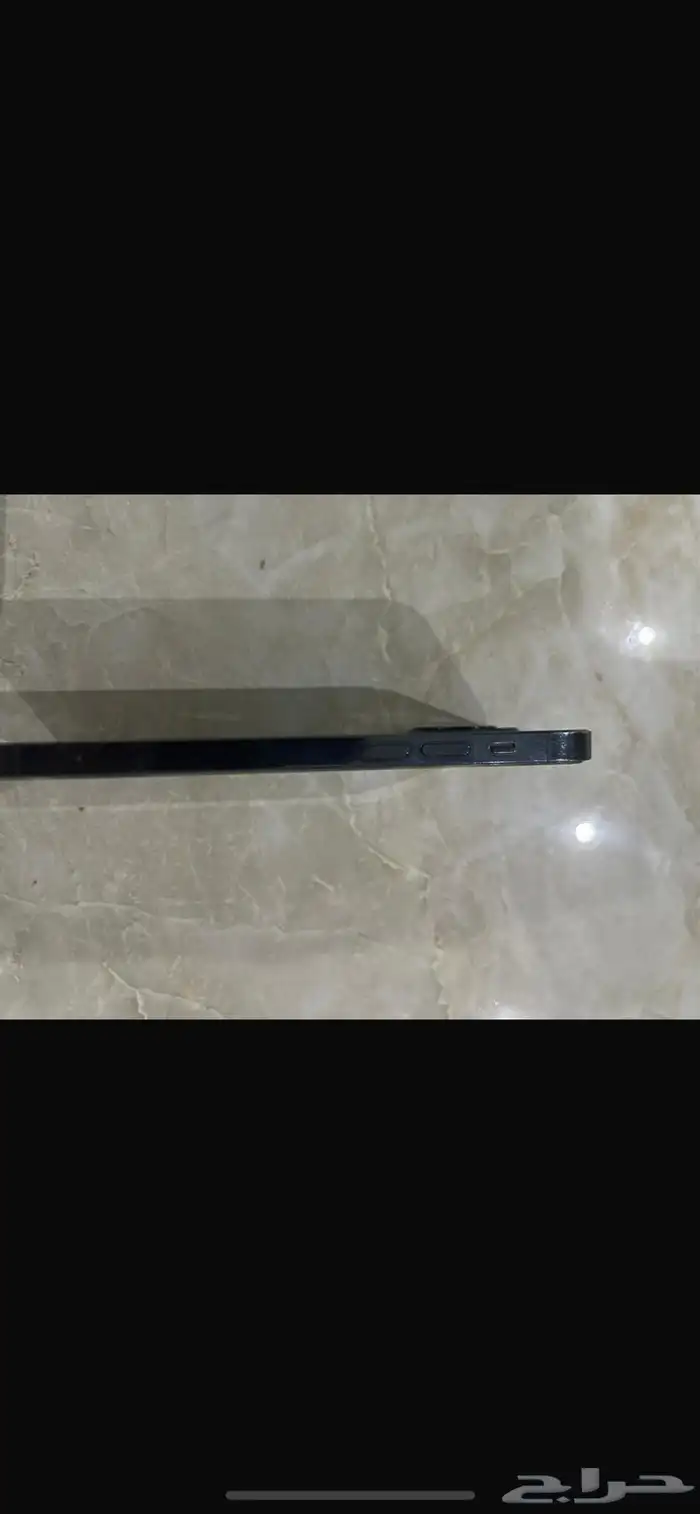 ايفون 12 برو شعره في الشاشة فقط 256 مساحة بطارية 80 5