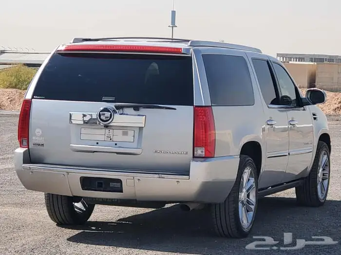 كاديلاك اسكاليد 2010 6