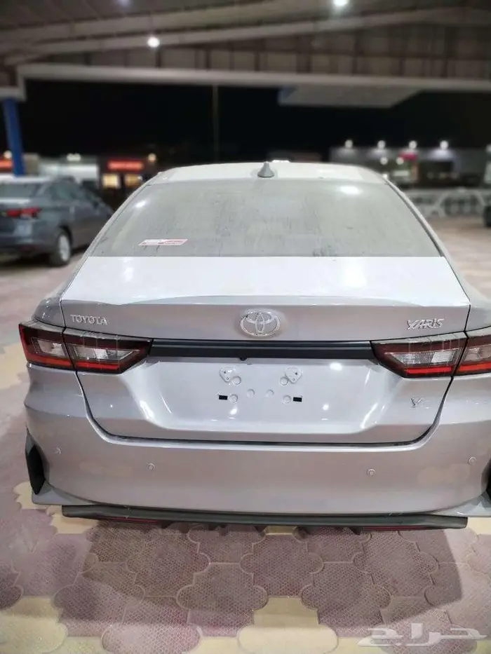 تويوتا - يارس 1