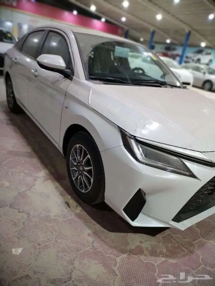 تويوتا - يارس 4