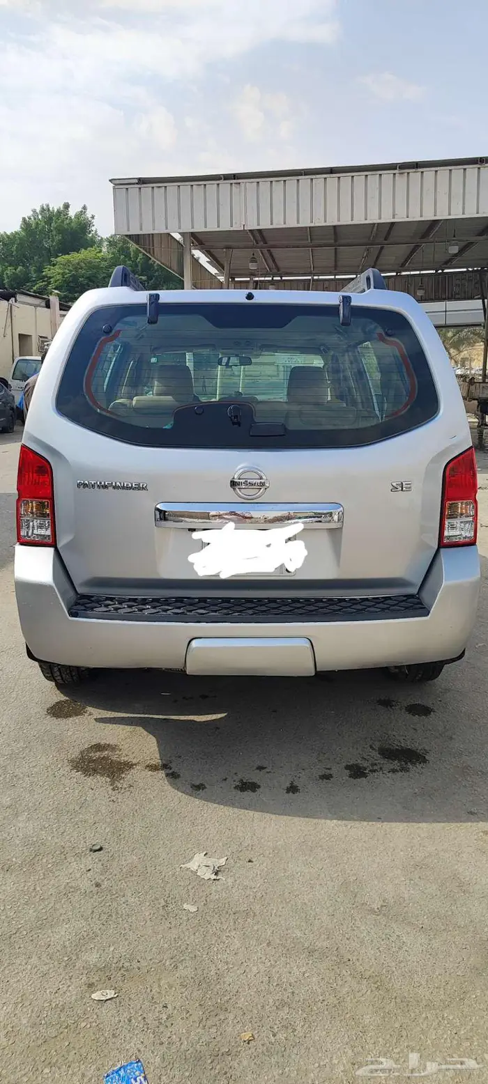 NISSAN PATHFINDER SE 2010 10