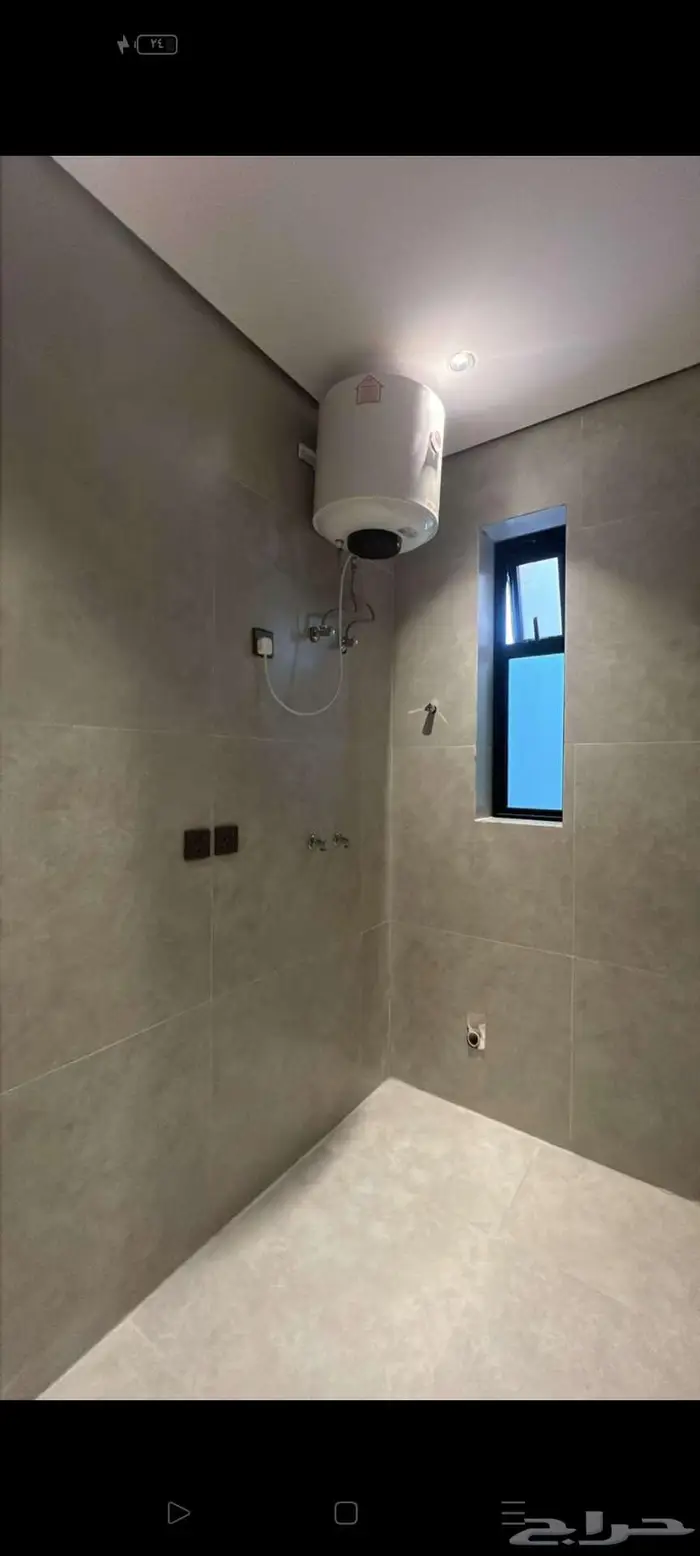 للتمليك شقة دور ثاني حي الاخضر 6 غرف وصاله (620) الف 6