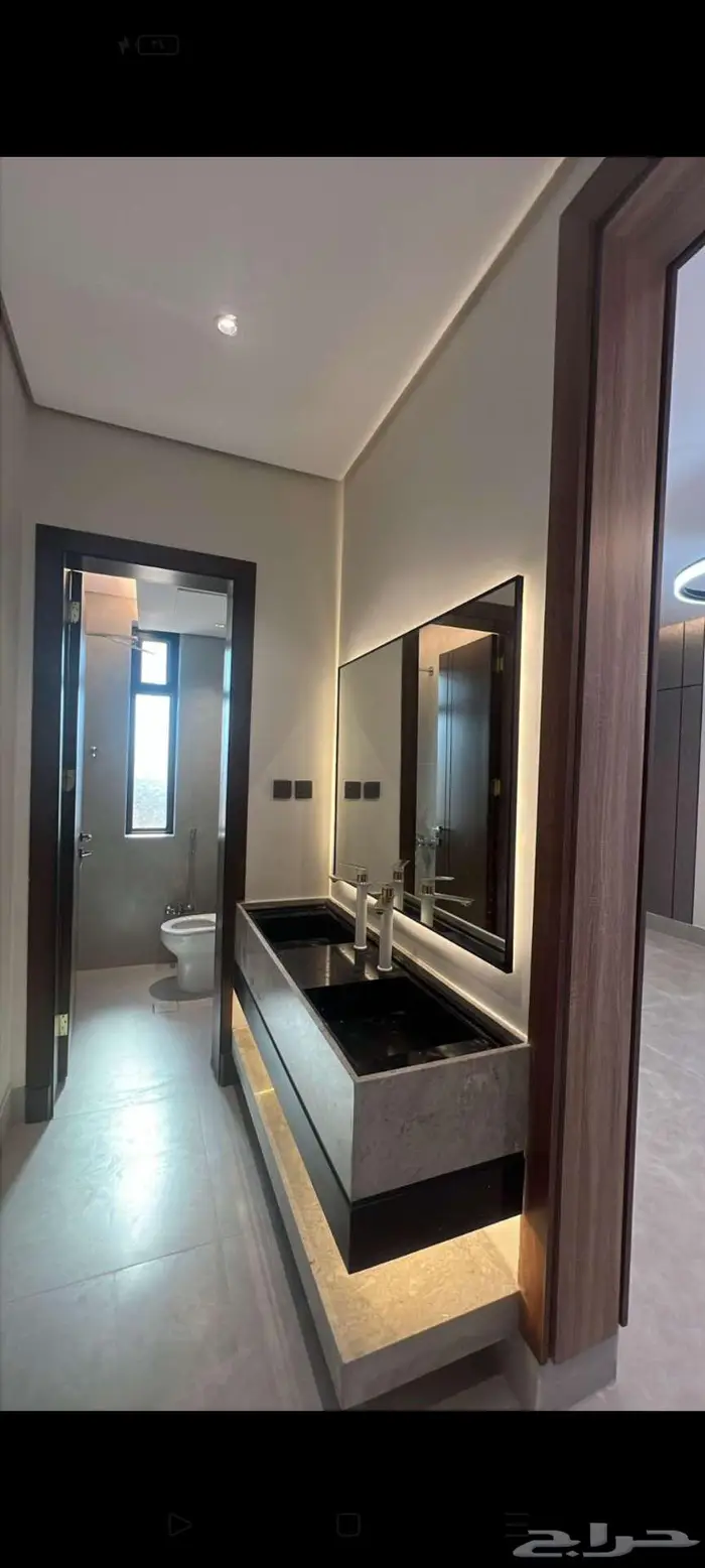 للتمليك شقة دور ثاني حي الاخضر 6 غرف وصاله (620) الف 8