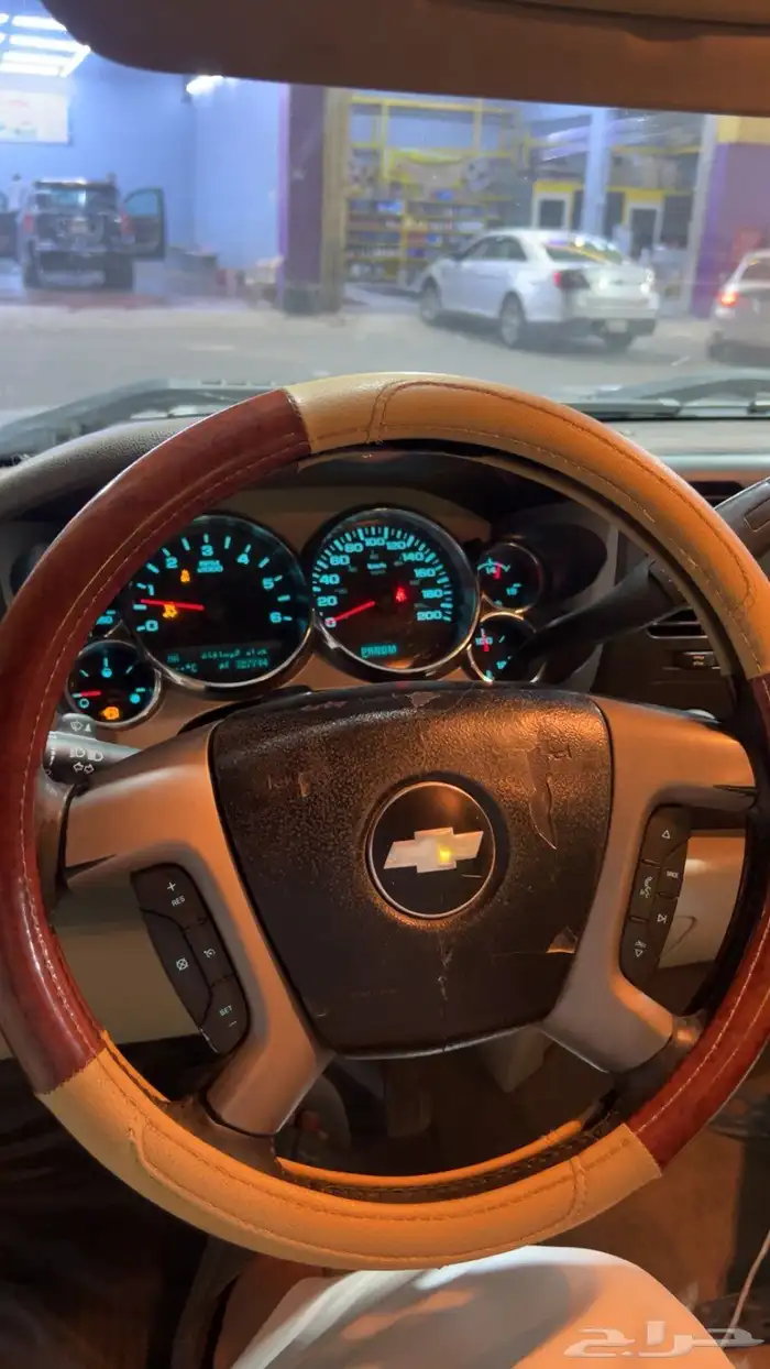 السلام عليكم ورحمة الله وبركاته للبيع سلفرادو 2012 2